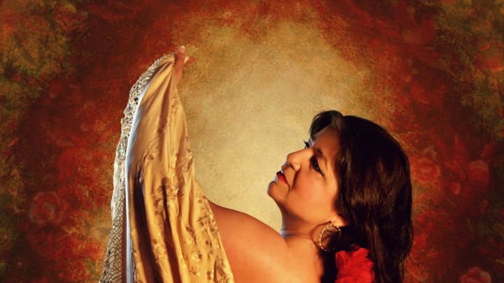 DESNUDA - María la Serrana