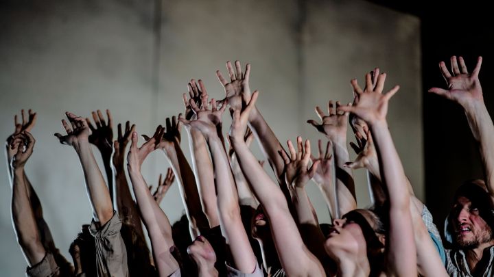 BEHIND THE WALL - Conny Janssen Danst
