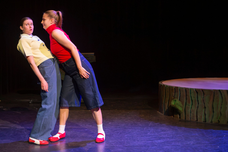 Wie viert er vandaag hun verjaardag?