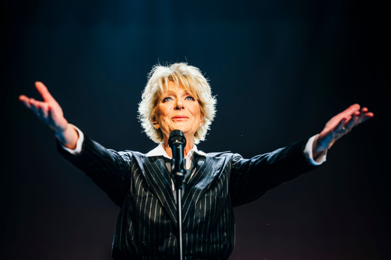 Simone Kleinsma & Paul Groot - Vooruit