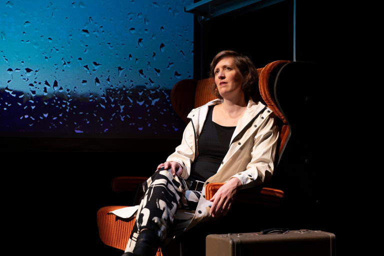 Janneke de Bijl - Doet u ook mensen?