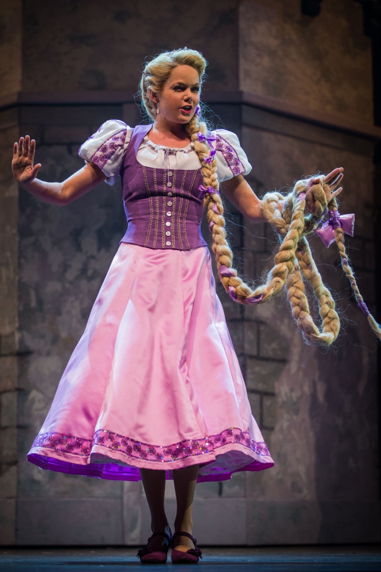 10.12.2023 Rapunzel de Musical - scene (c) Levin den Boer (1).jpg