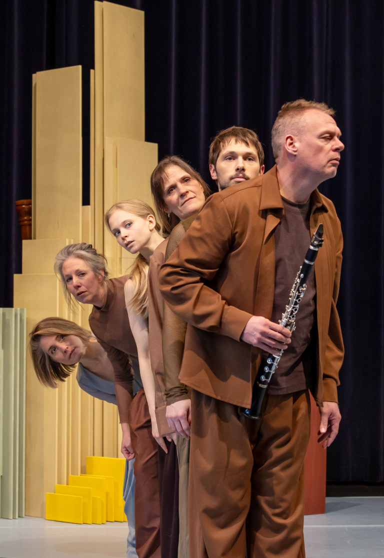 Philzuid & De Stilte - Ik zie ik zie wat jij niet hoort (6+)