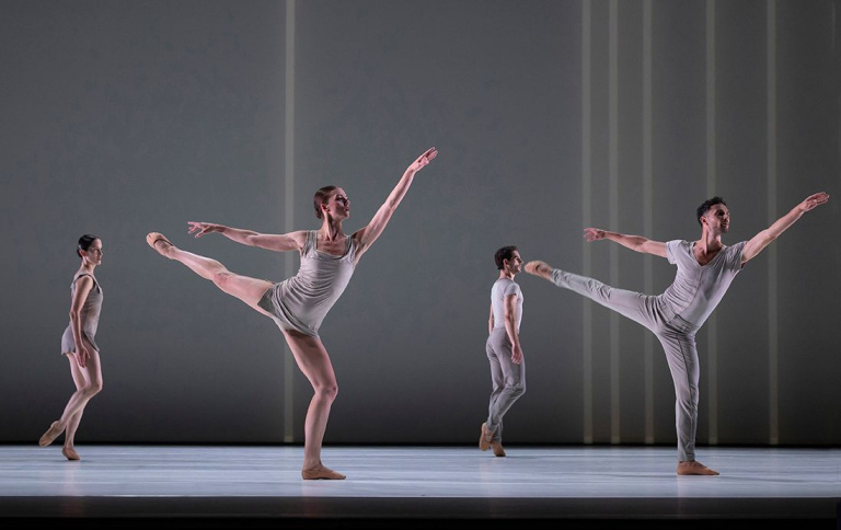 Introdans - Less is more