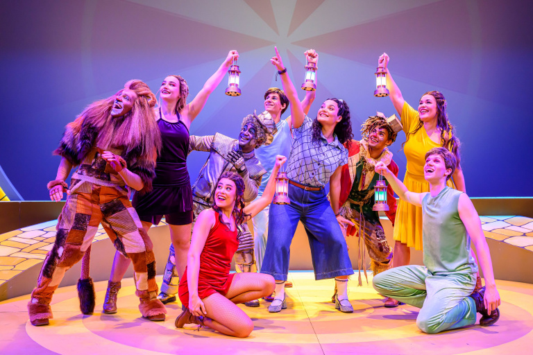 Van Hoorne Studios - The WIZ